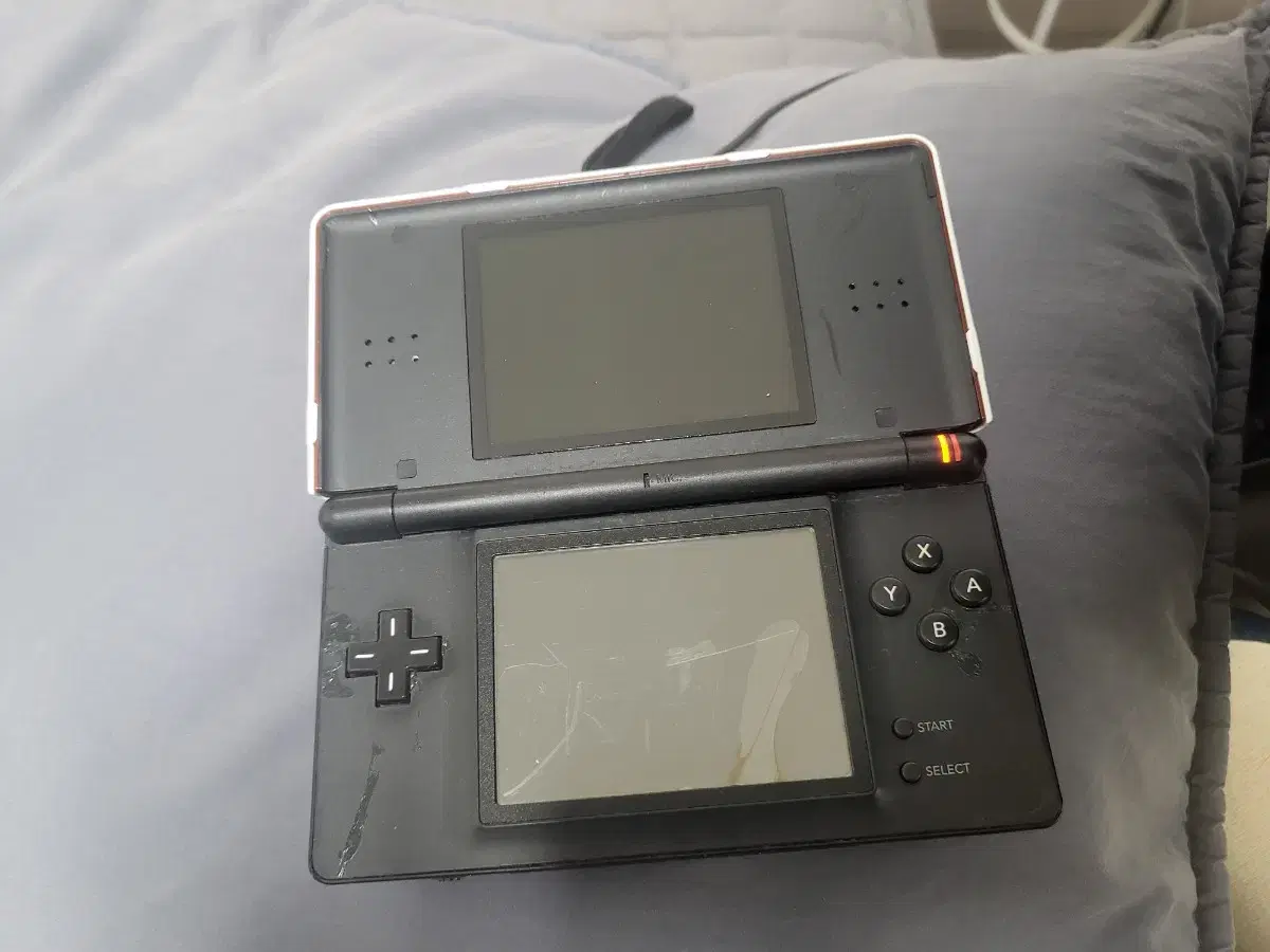 닌텐도 DS lite+r4+충전기+펜